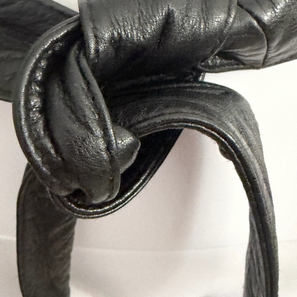 Women’s L Black Leather Tie Belt Adjustable - Picture 5 of 5